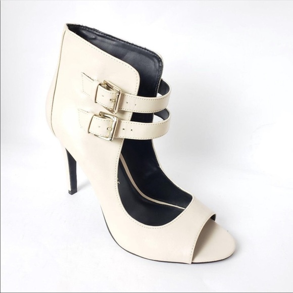 Rock & Republic Double Strap Heels - Picture 2 of 12